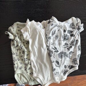Set of 3 Huggies NB Onesies